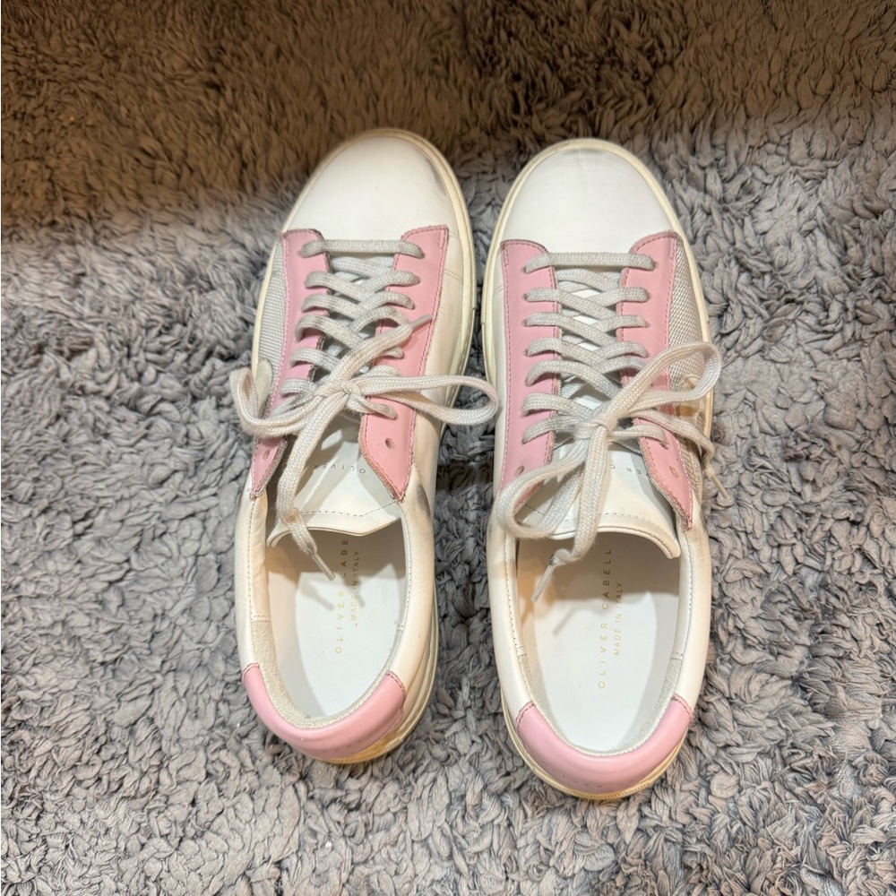 Oliver Cabell Women's Pink and White Sneakers